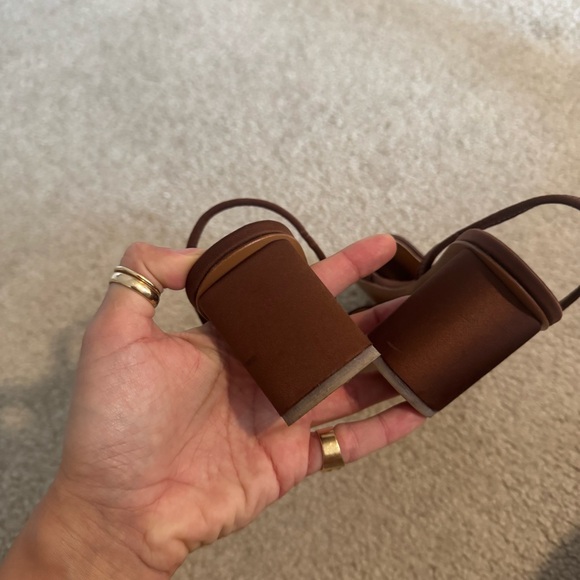 LOQ Felipa satin slingback heels (size 37) - Picture 4 of 9